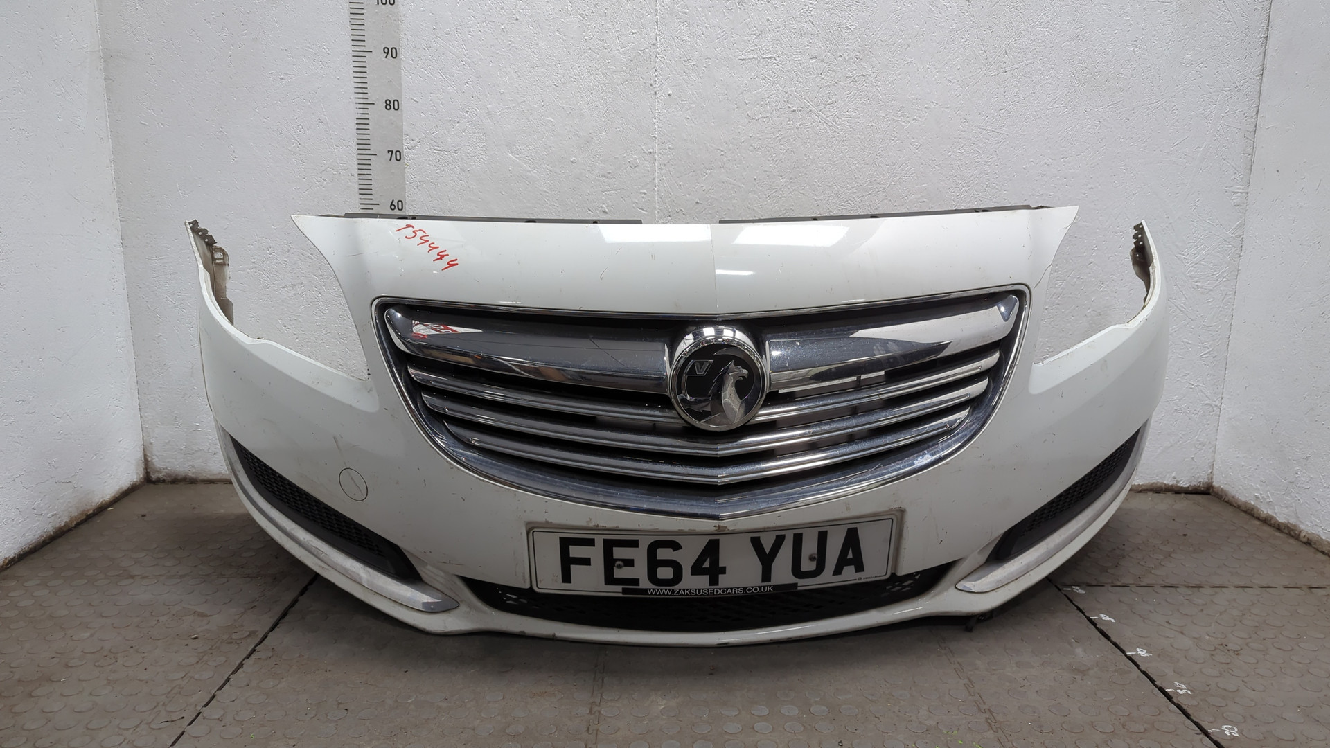 Бампер передний