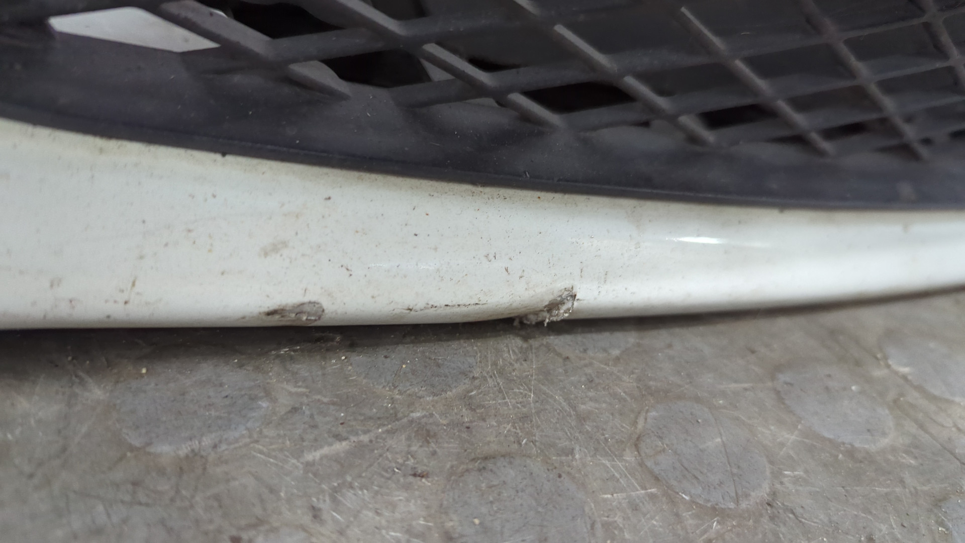 Бампер передний