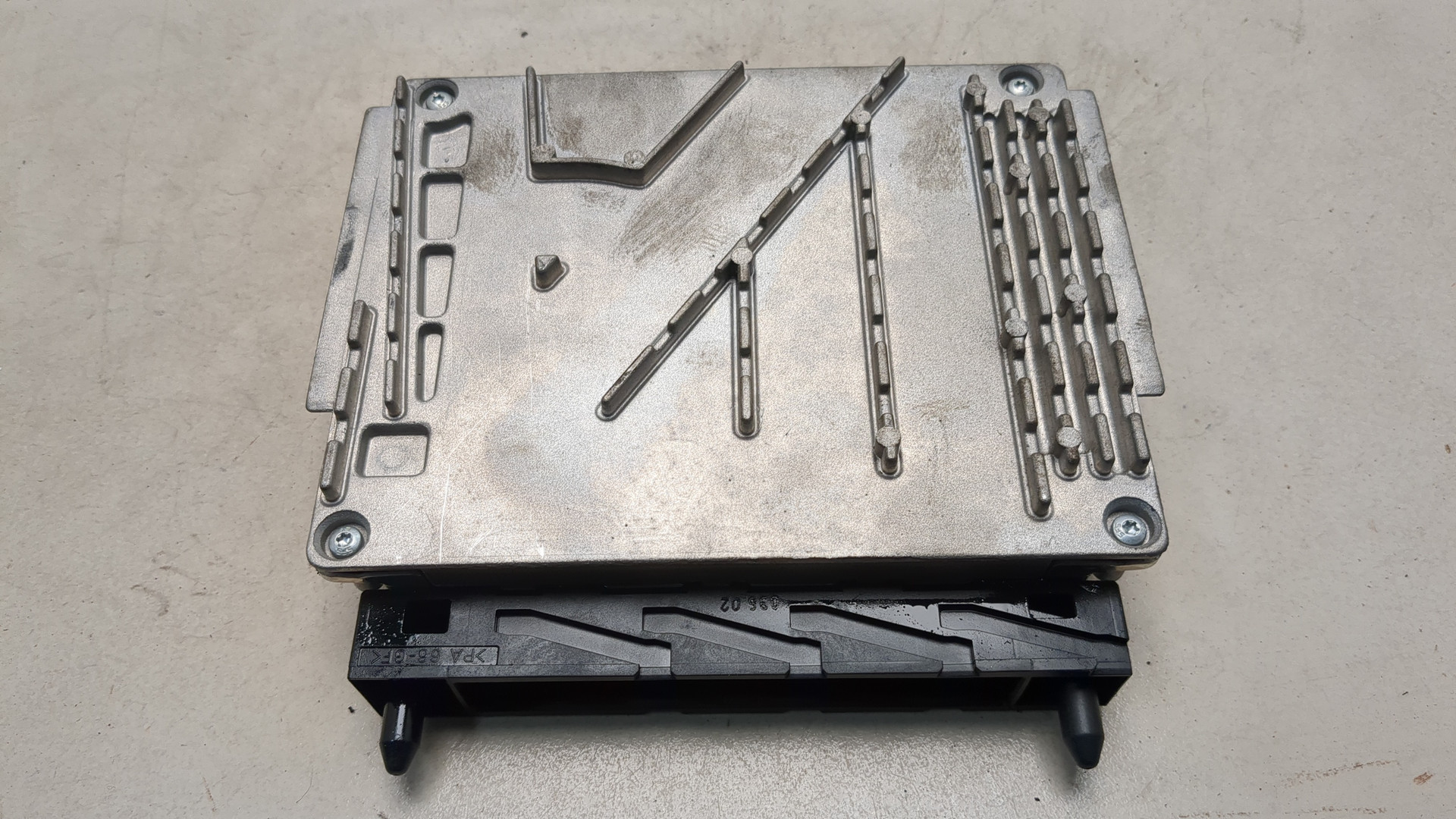 Блок управления двигателем