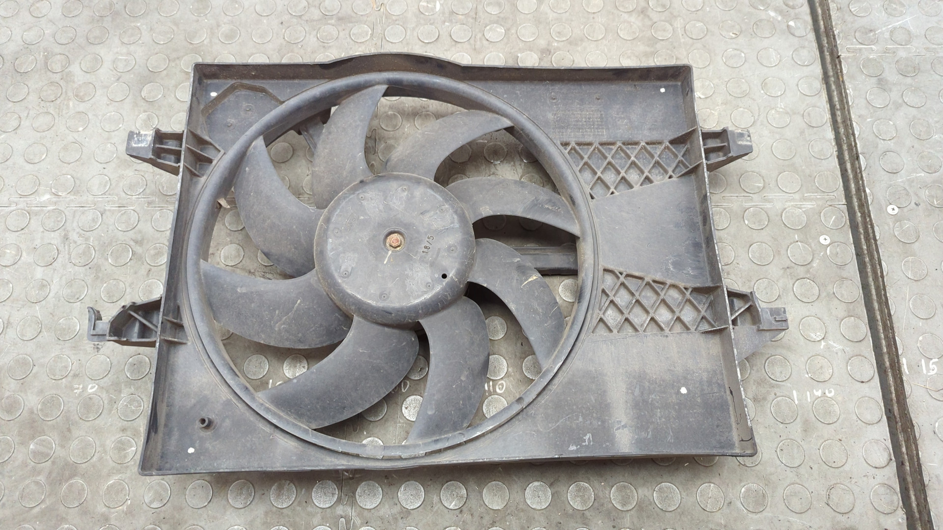 Вентилятор радиатора