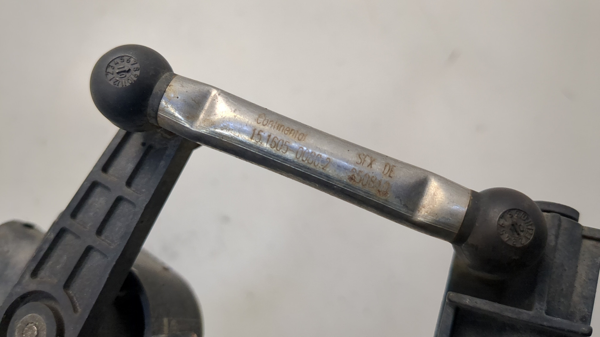 Датчик регулировки дорож. просвета