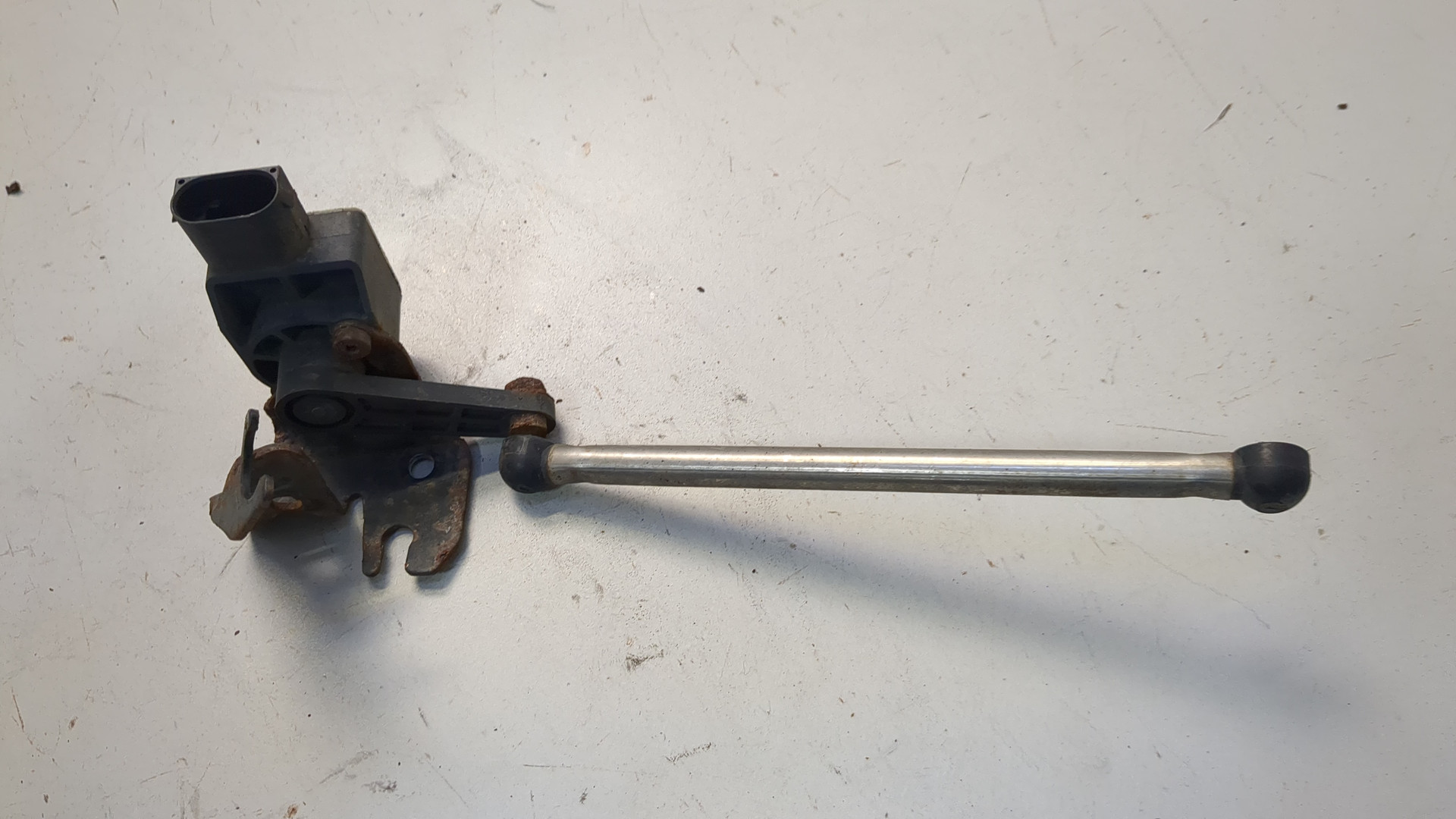 Датчик регулировки дорож. просвета