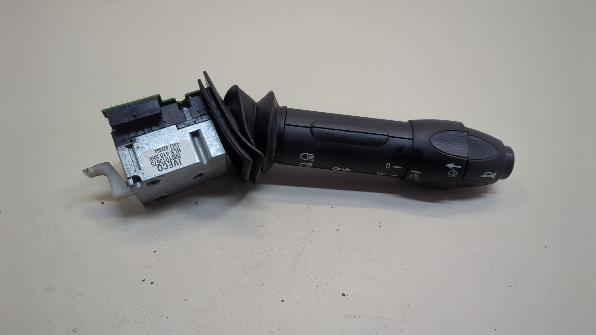 Переключатель подрулевой