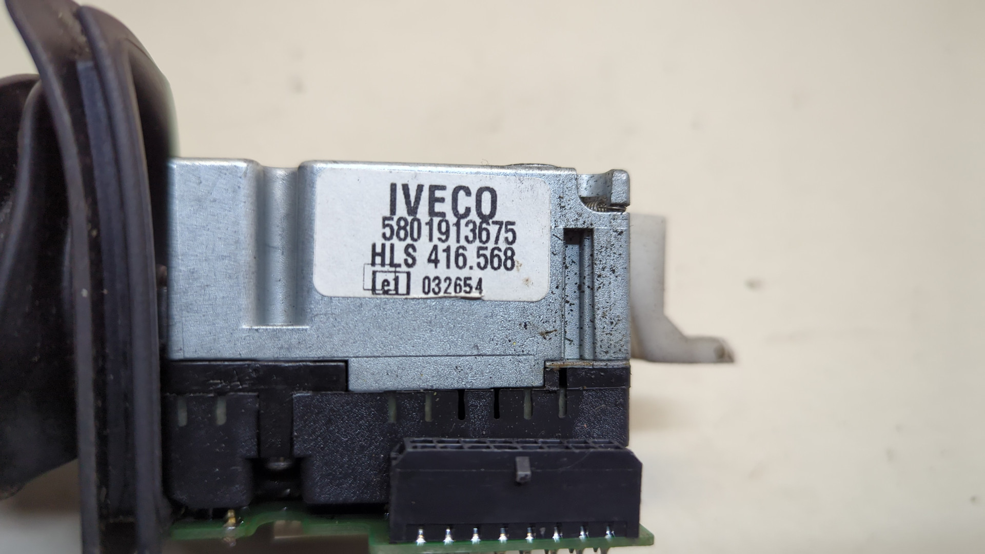 Переключатель подрулевой