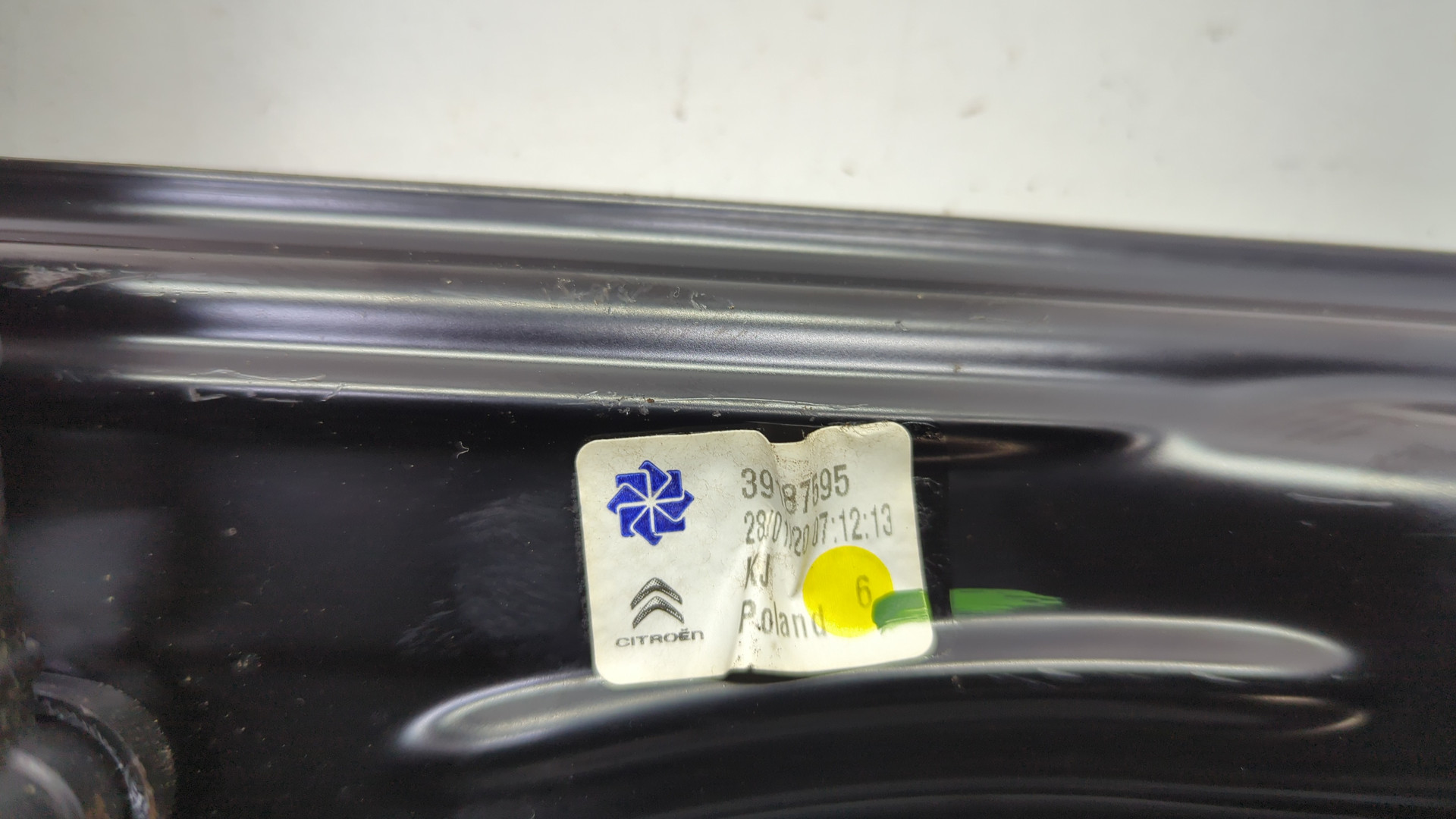 Стеклоподъемник электр. передний левый