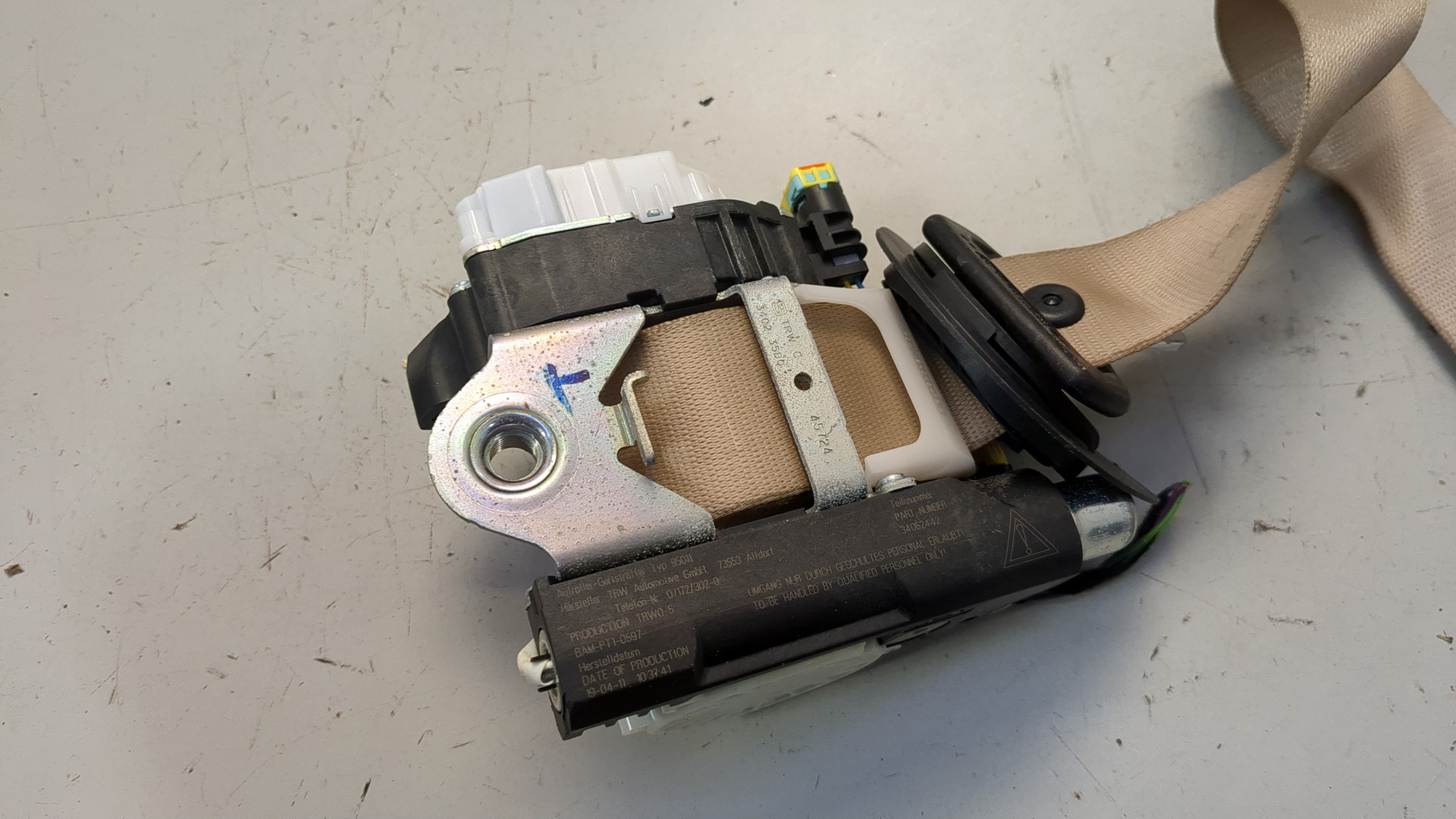 Ремень безопасности