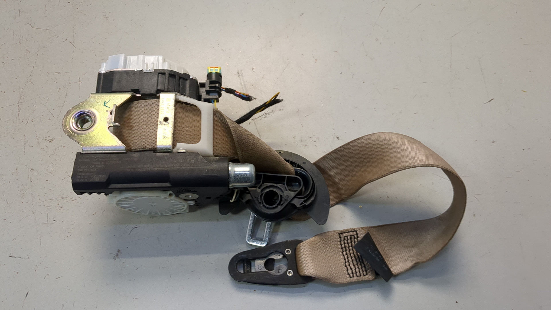 Ремень безопасности