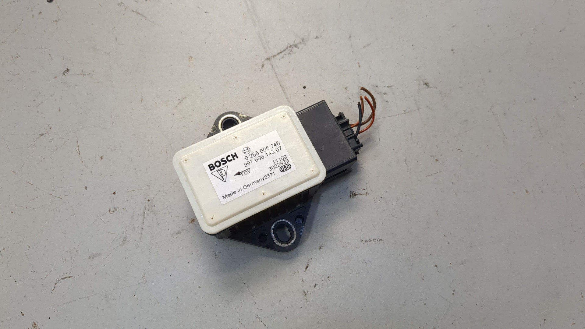 Датчик ускорения