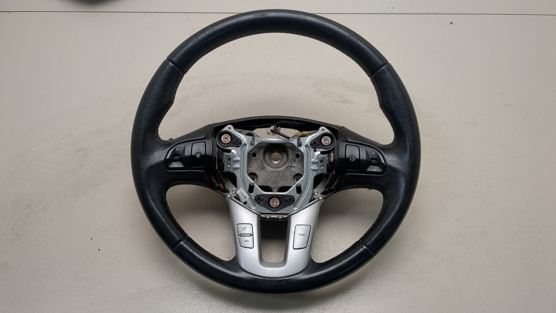 Рулевое колесо (руль)