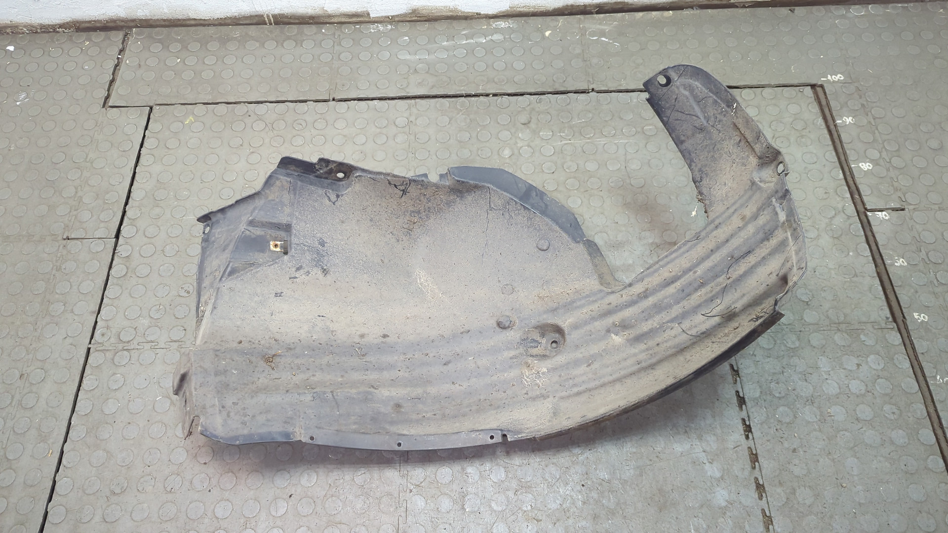 Локер передний левый