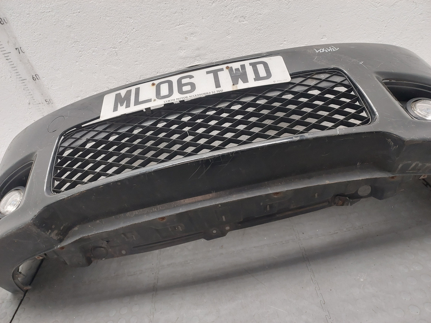 Бампер передний