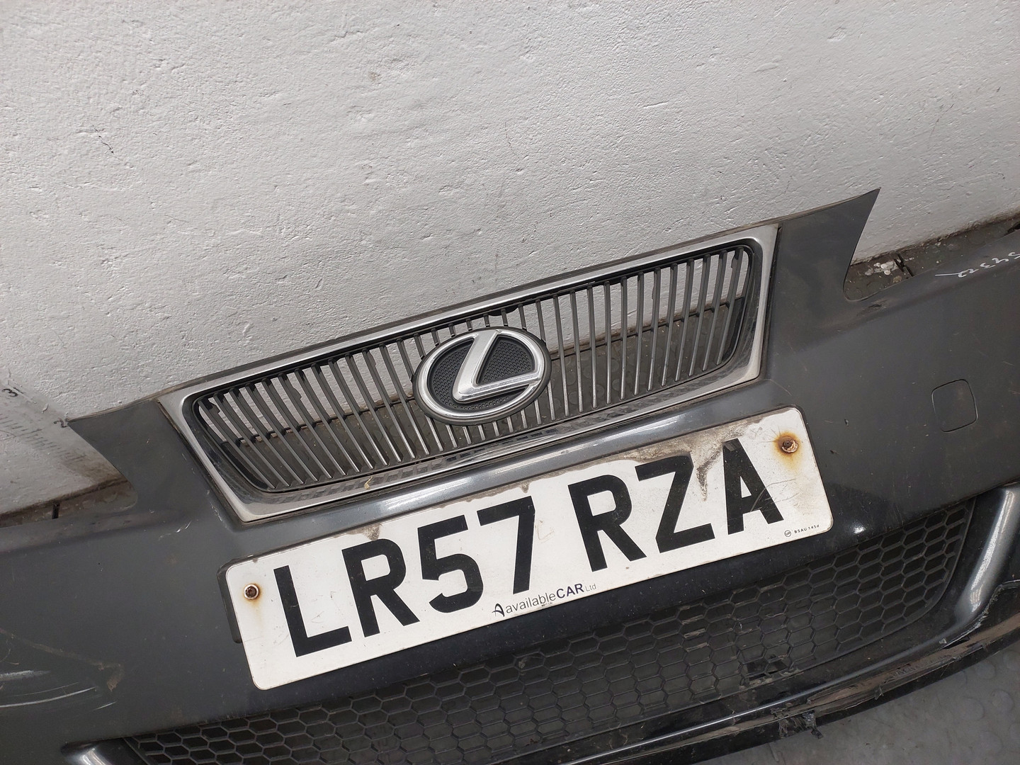 Бампер передний