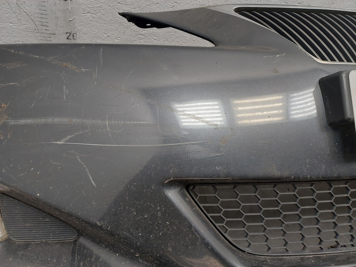 Бампер передний