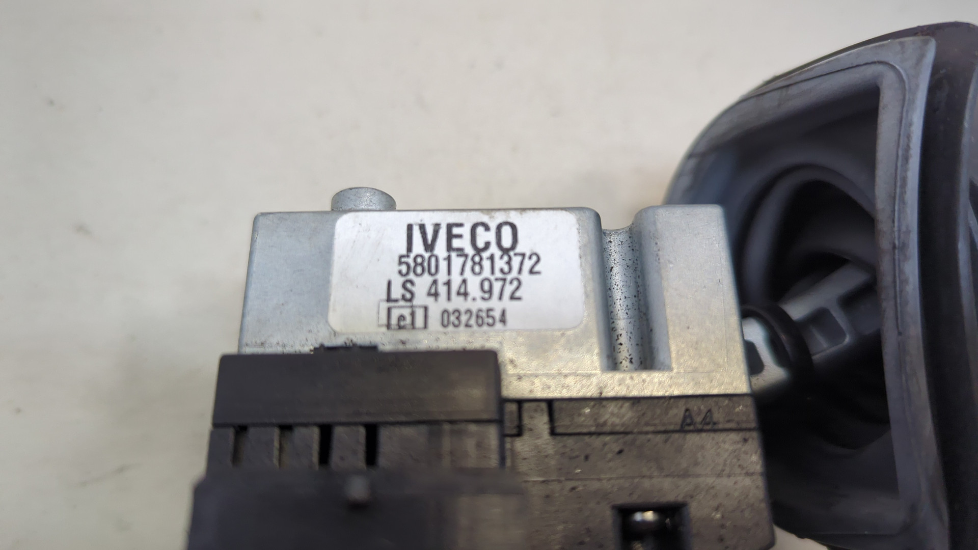 Переключатель подрулевой