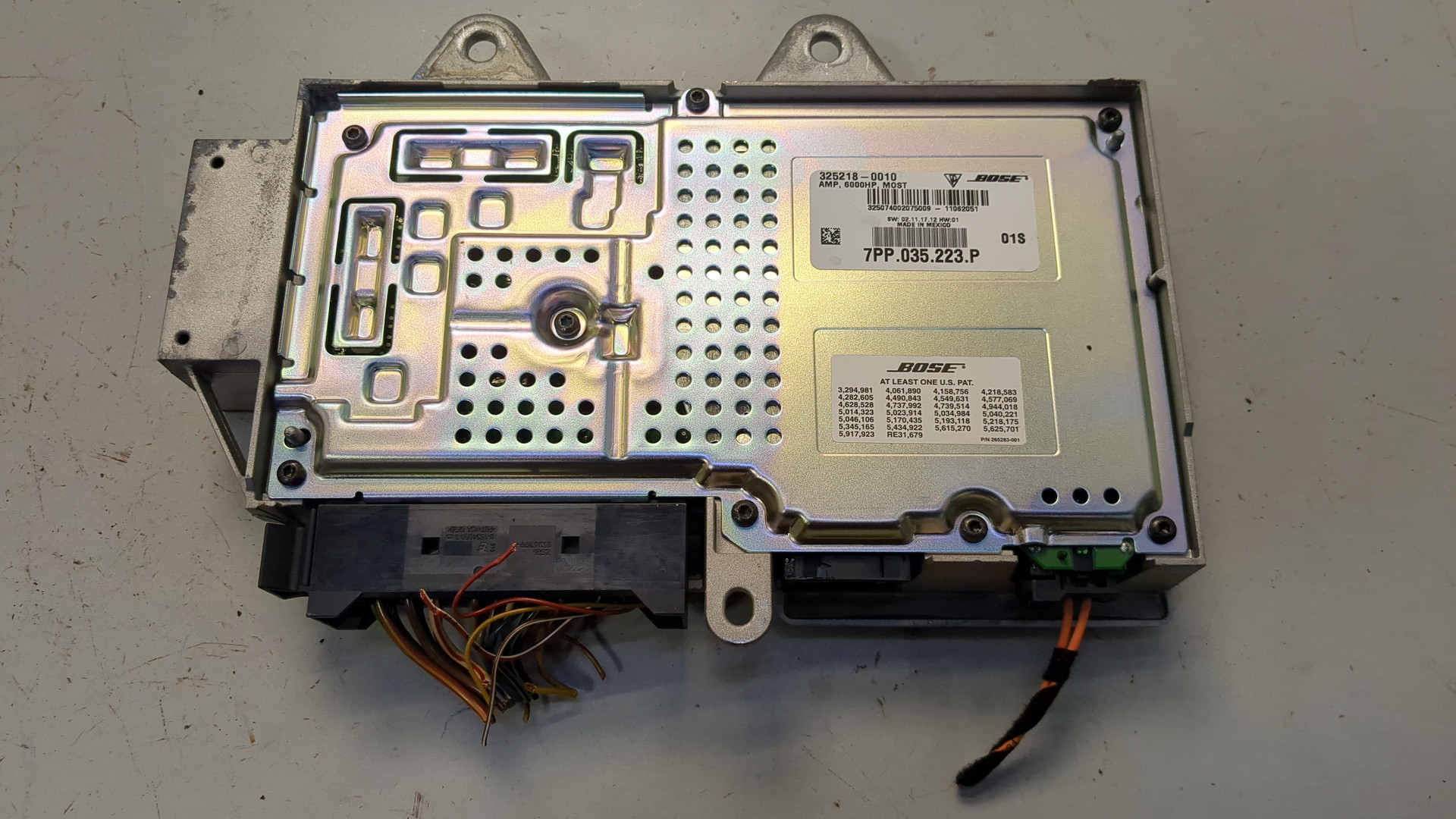 Усилитель акустической системы