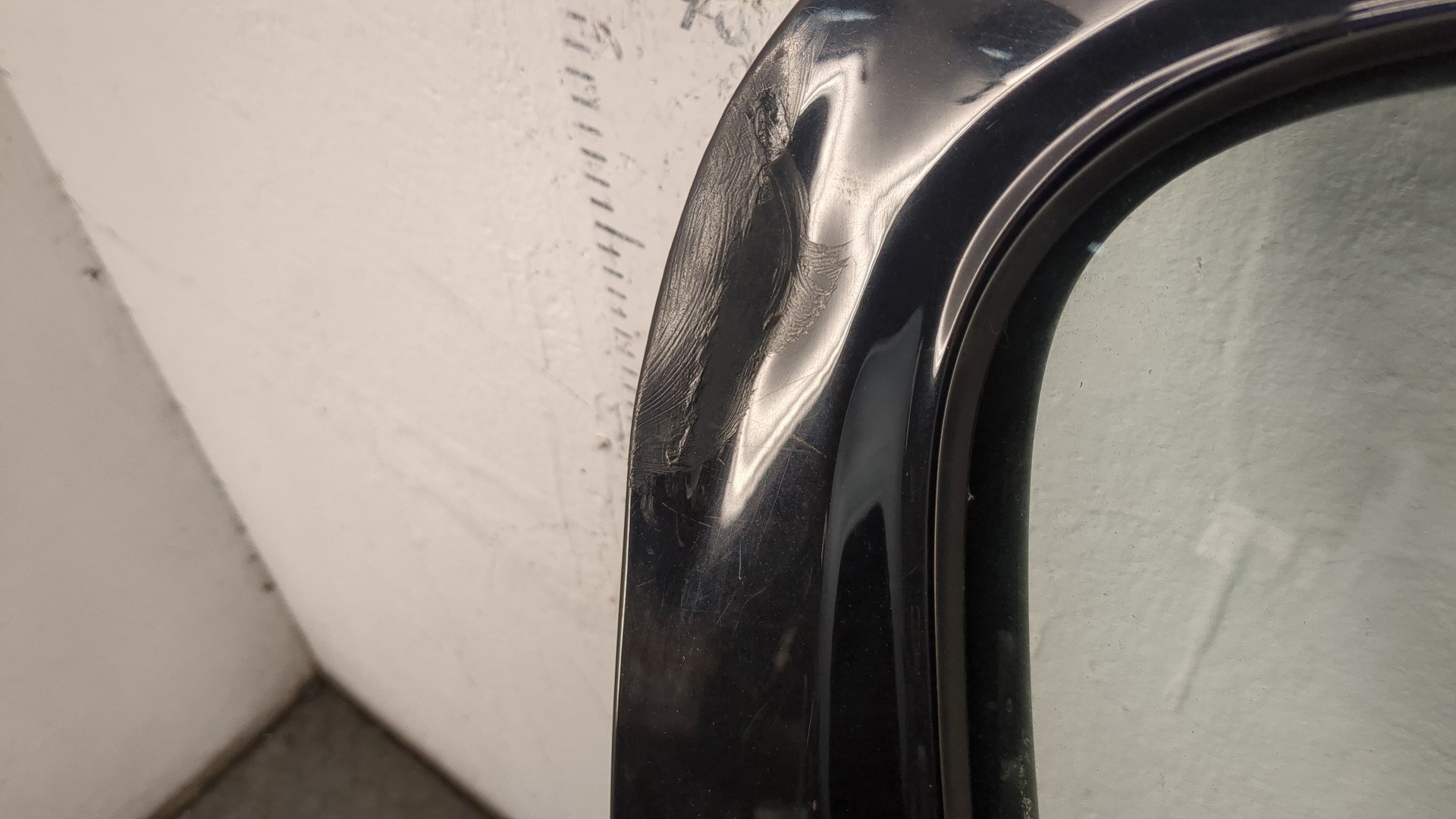 Дверь задняя правая