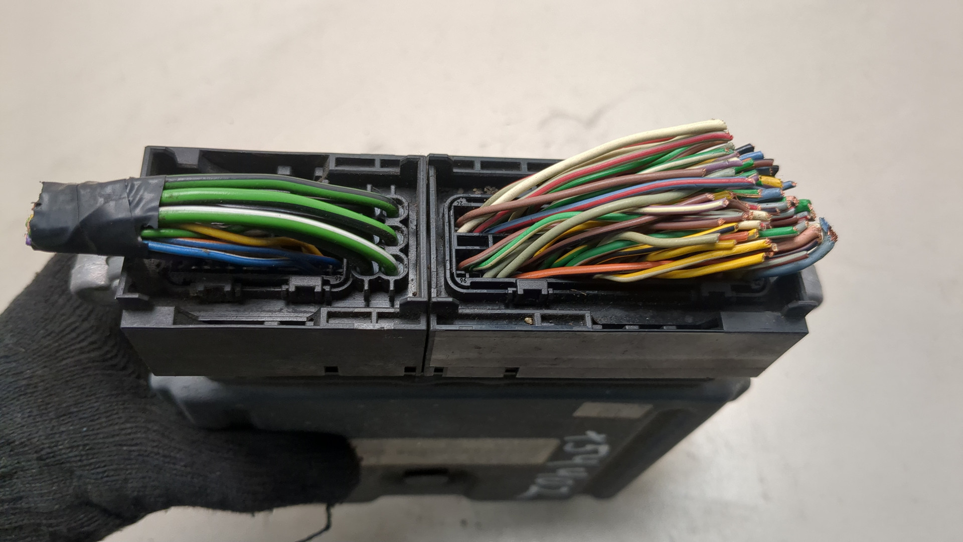 Блок управления двигателем