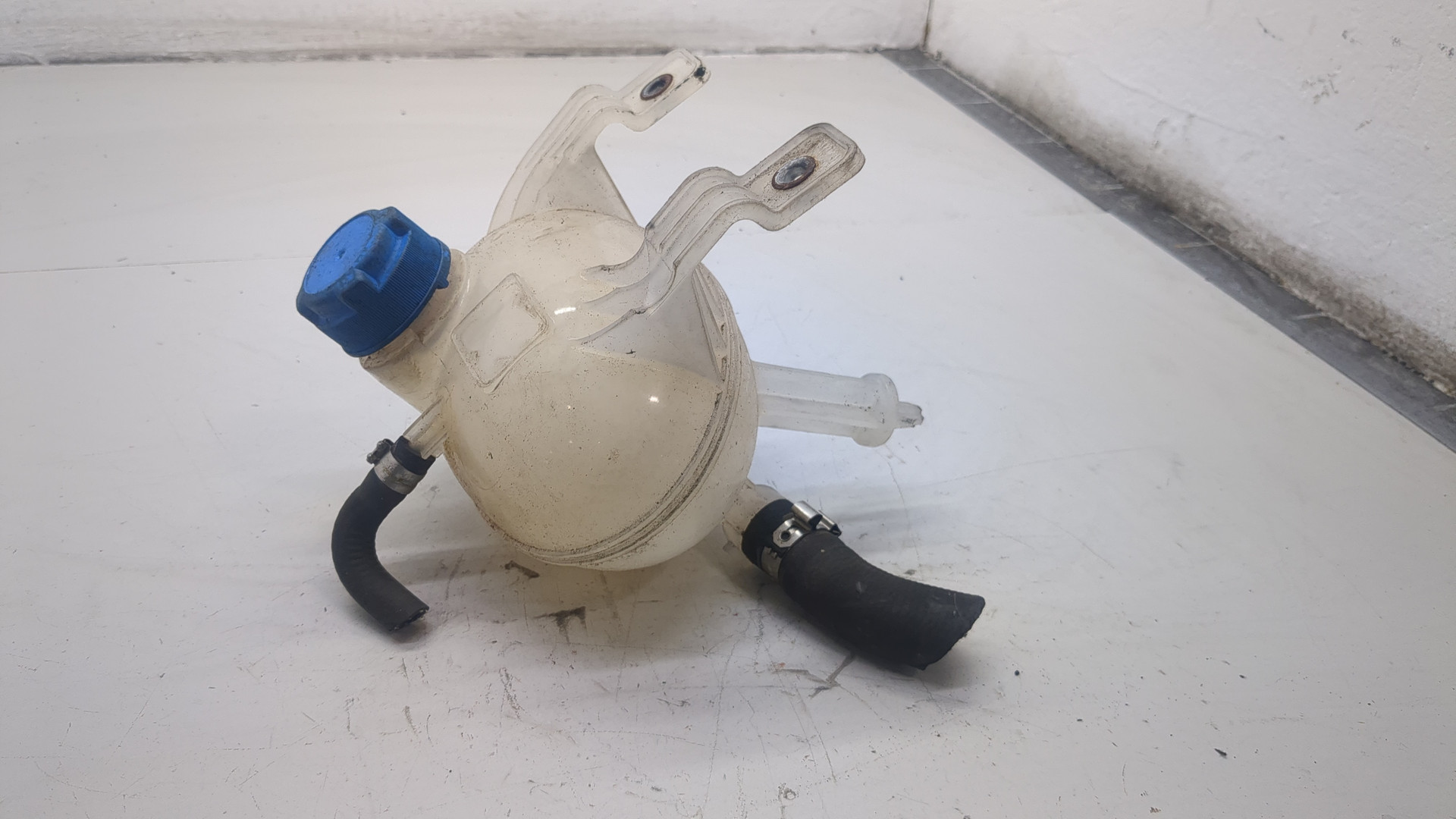 Бачок расширительный