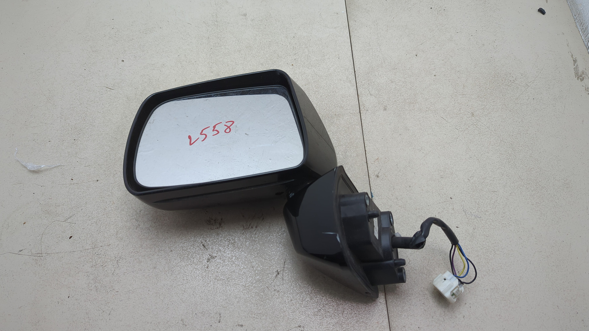 Зеркало левое электрическое