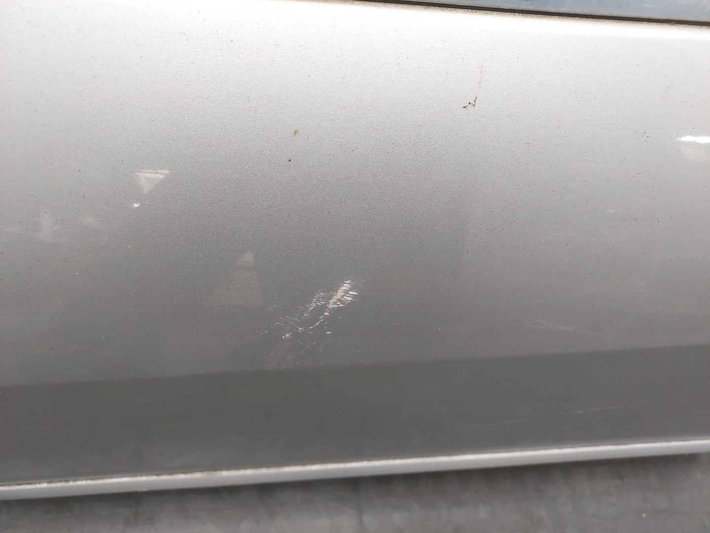 Дверь передняя левая