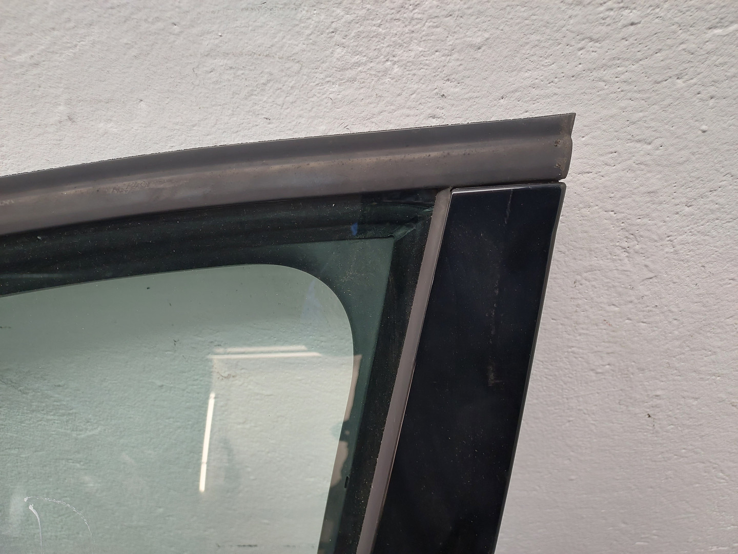 Дверь передняя левая