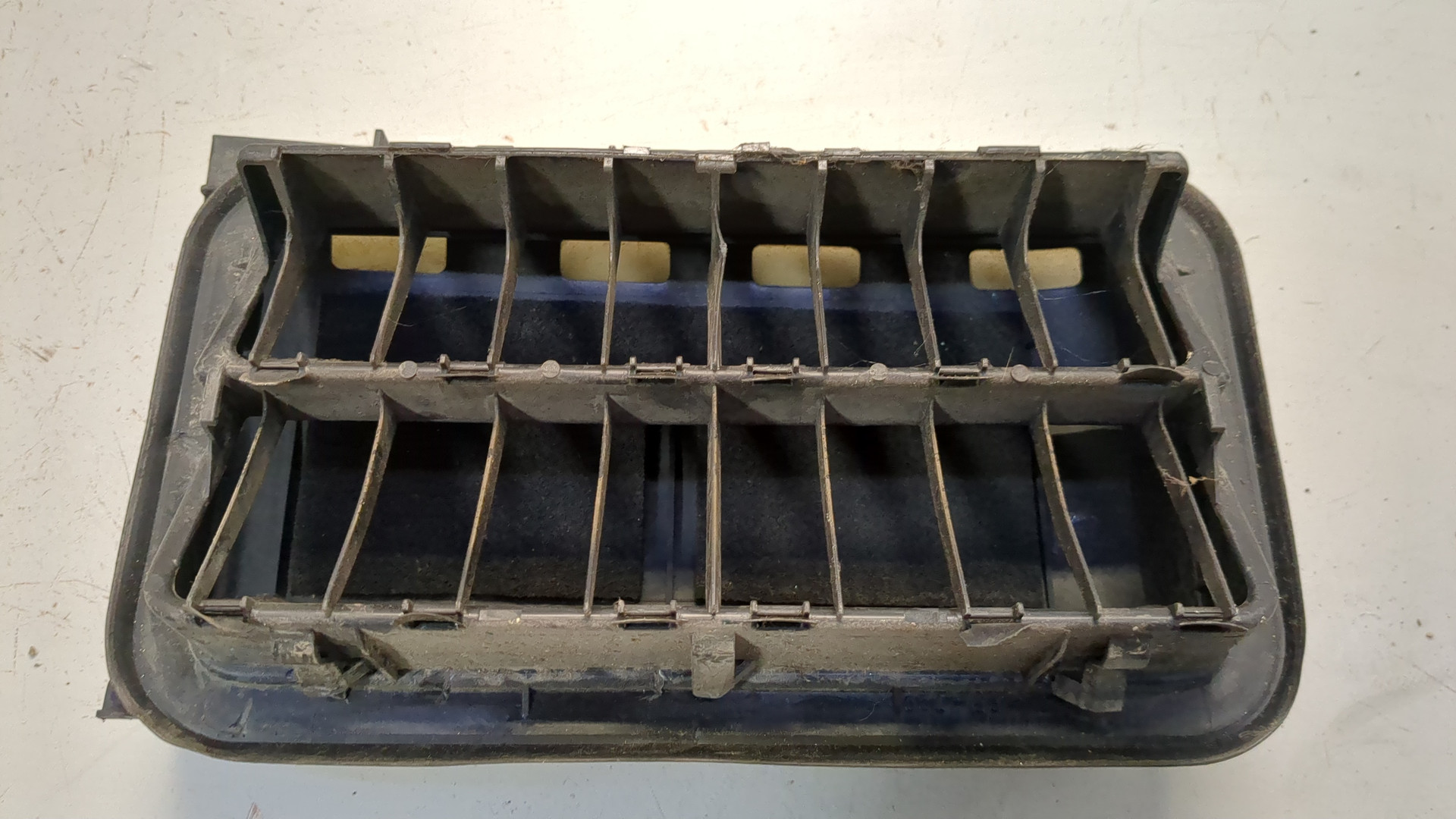 Воздухозаборник (внутри)