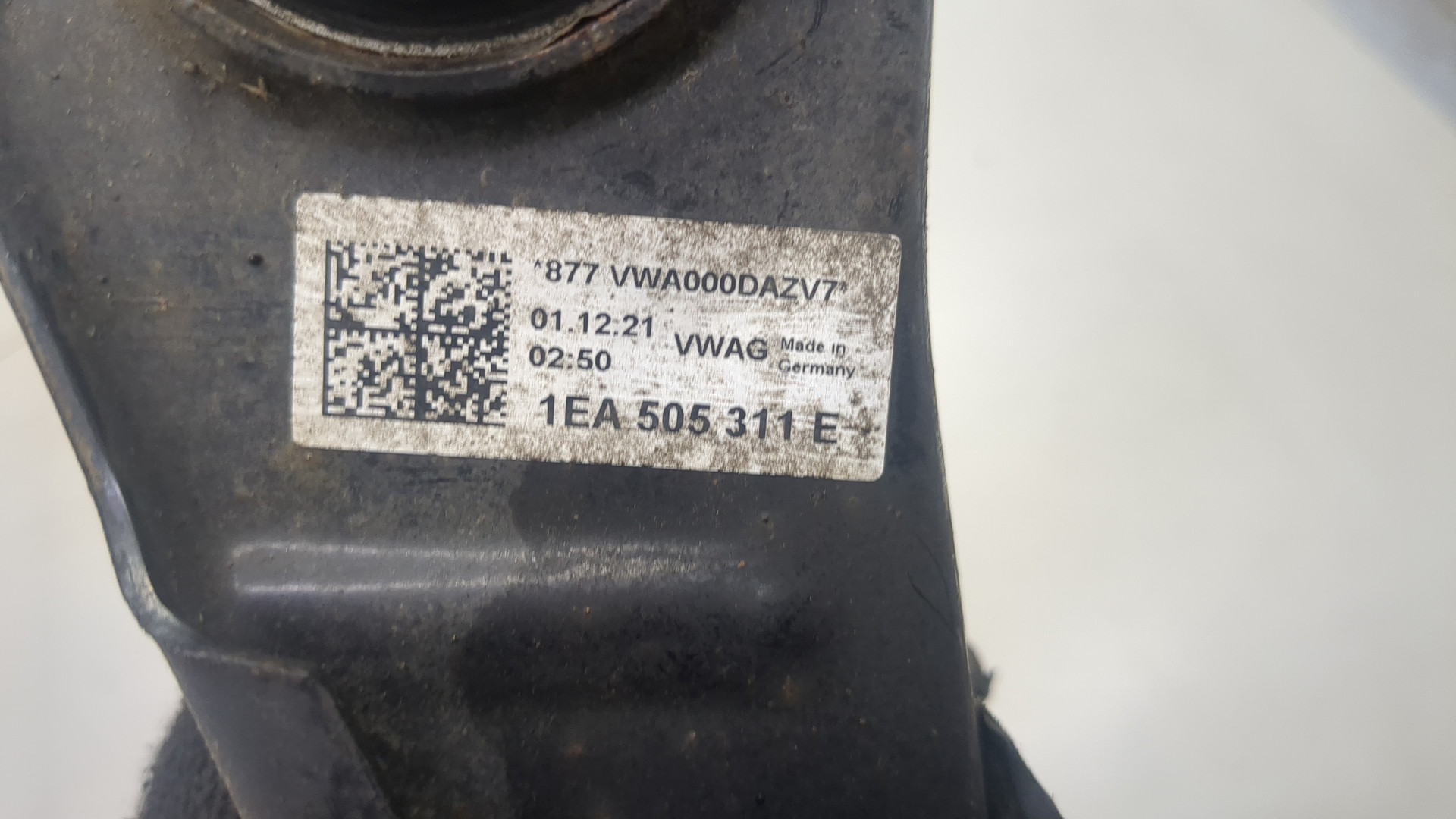 Рычаг задний правый