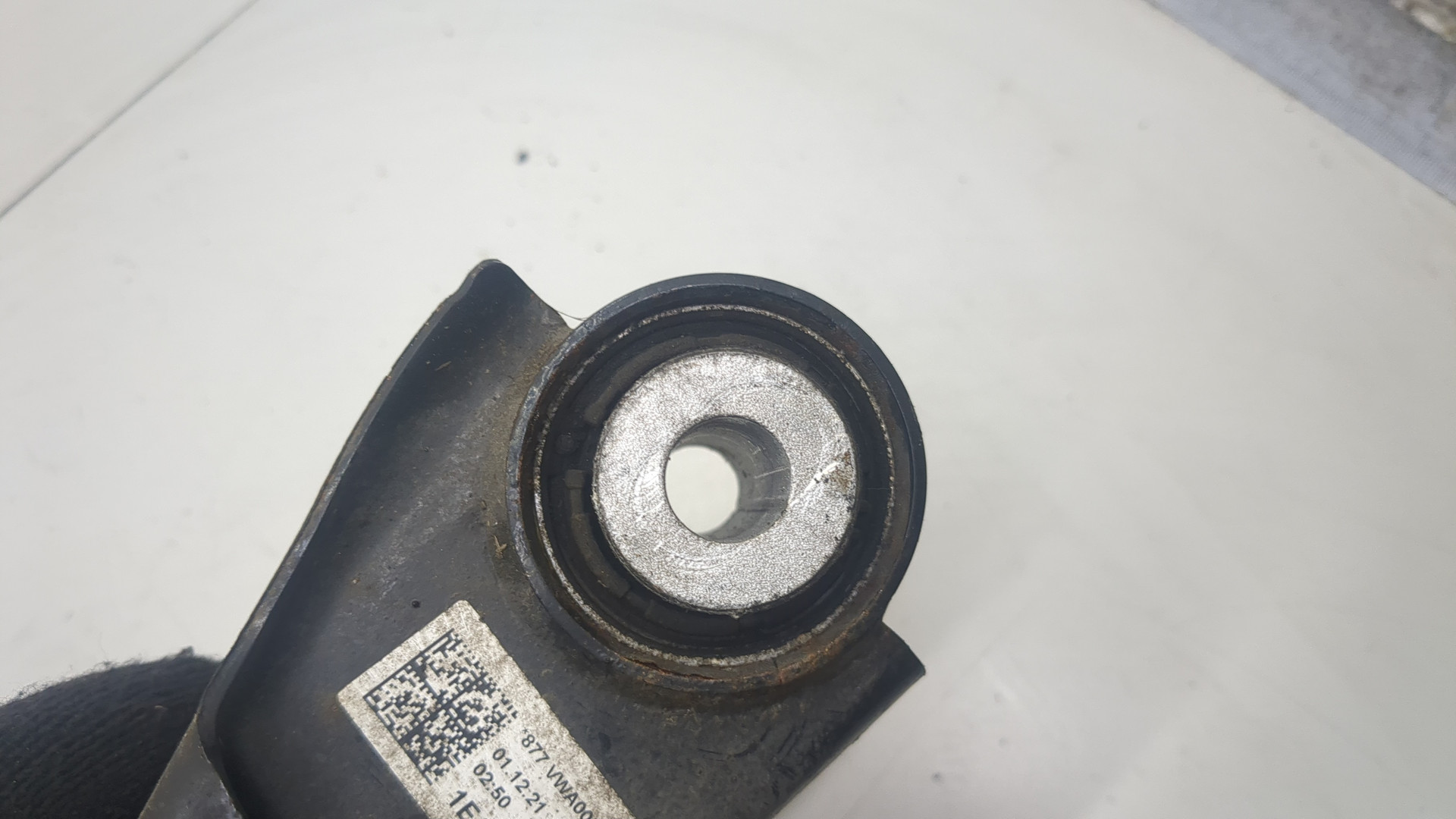 Рычаг задний правый