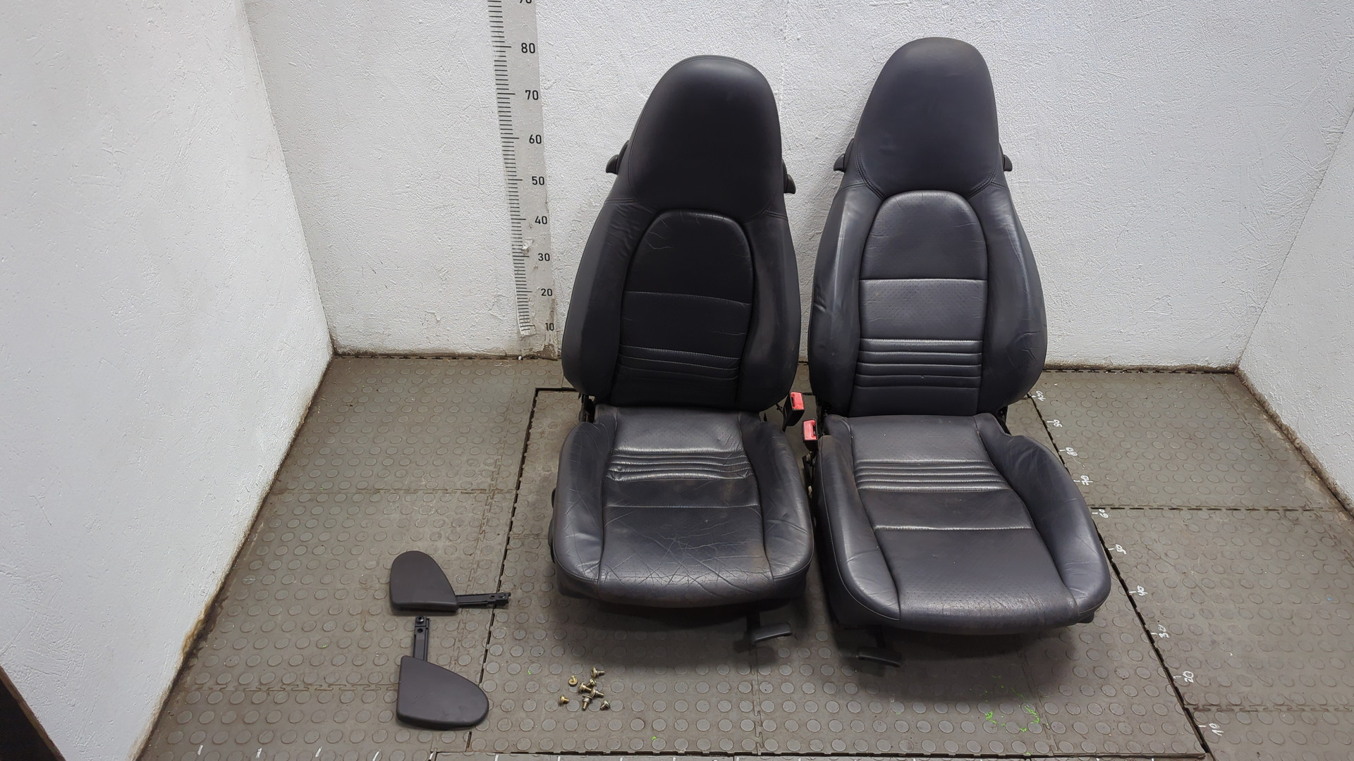 Сиденья комплект