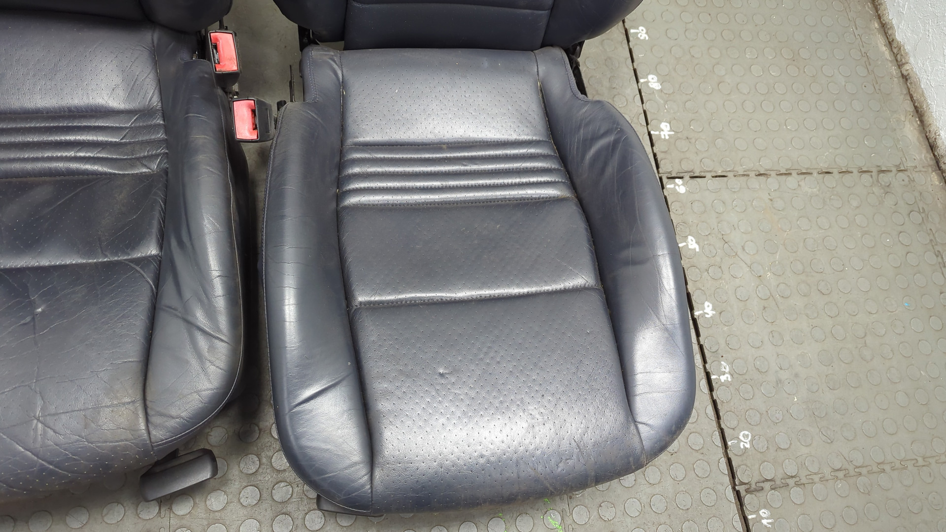 Сиденья комплект