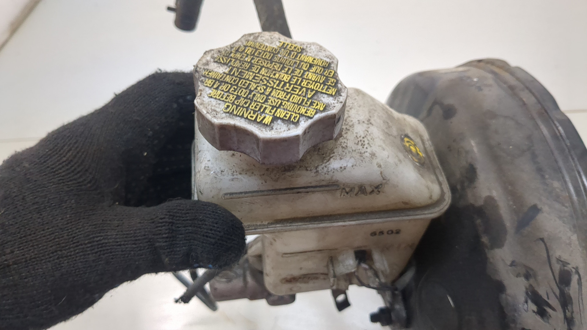 Цилиндр тормозной главный