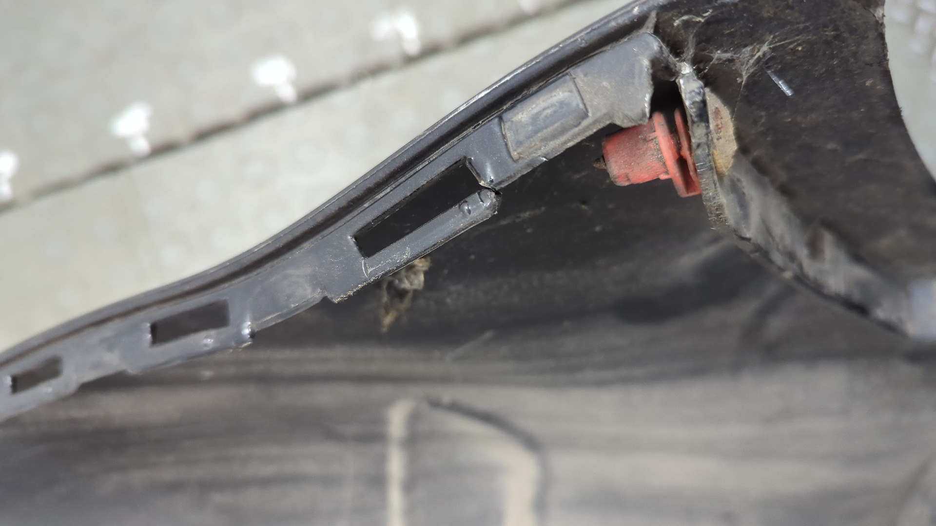 Бампер задний