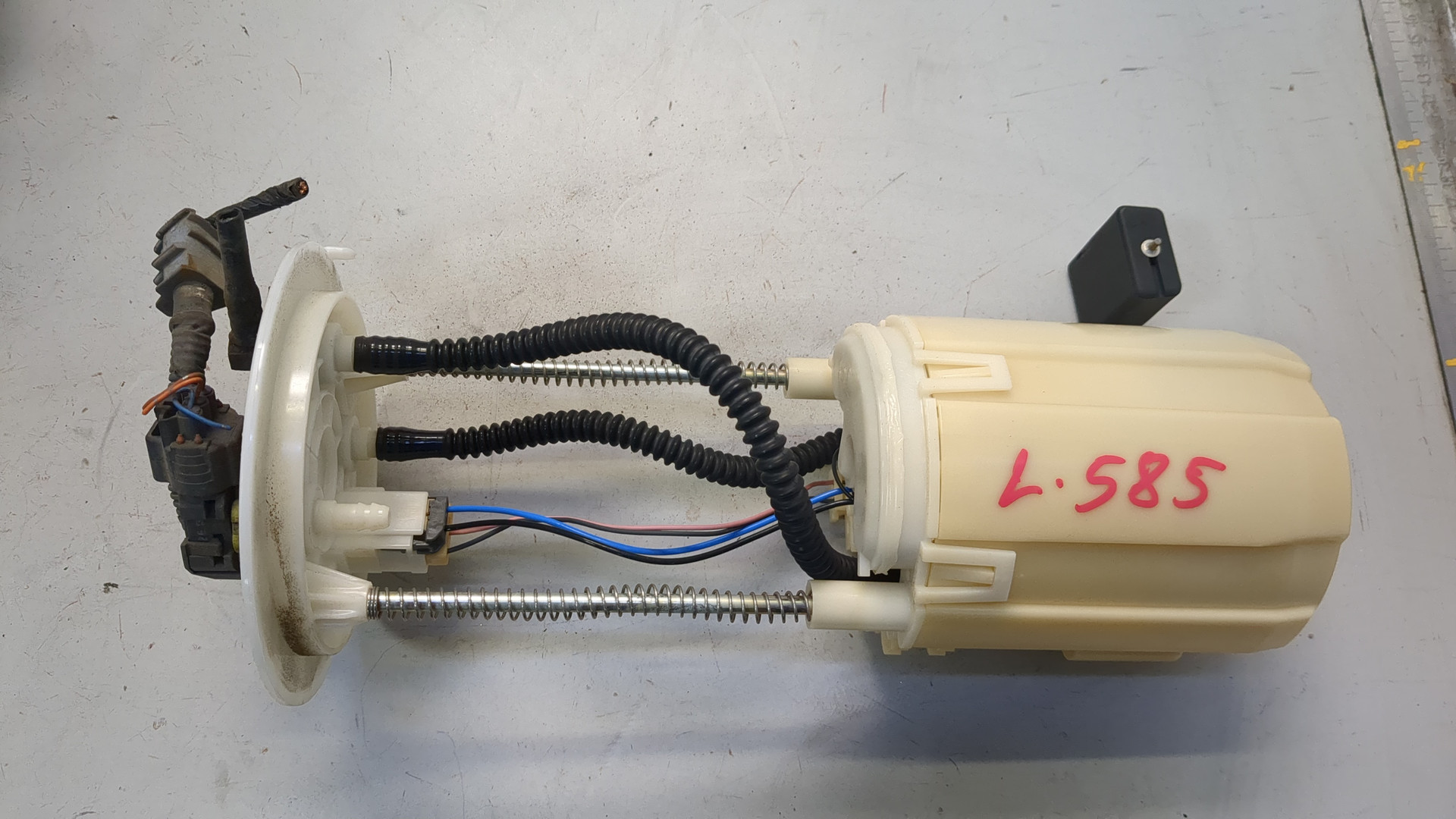 Насос топливный электрический