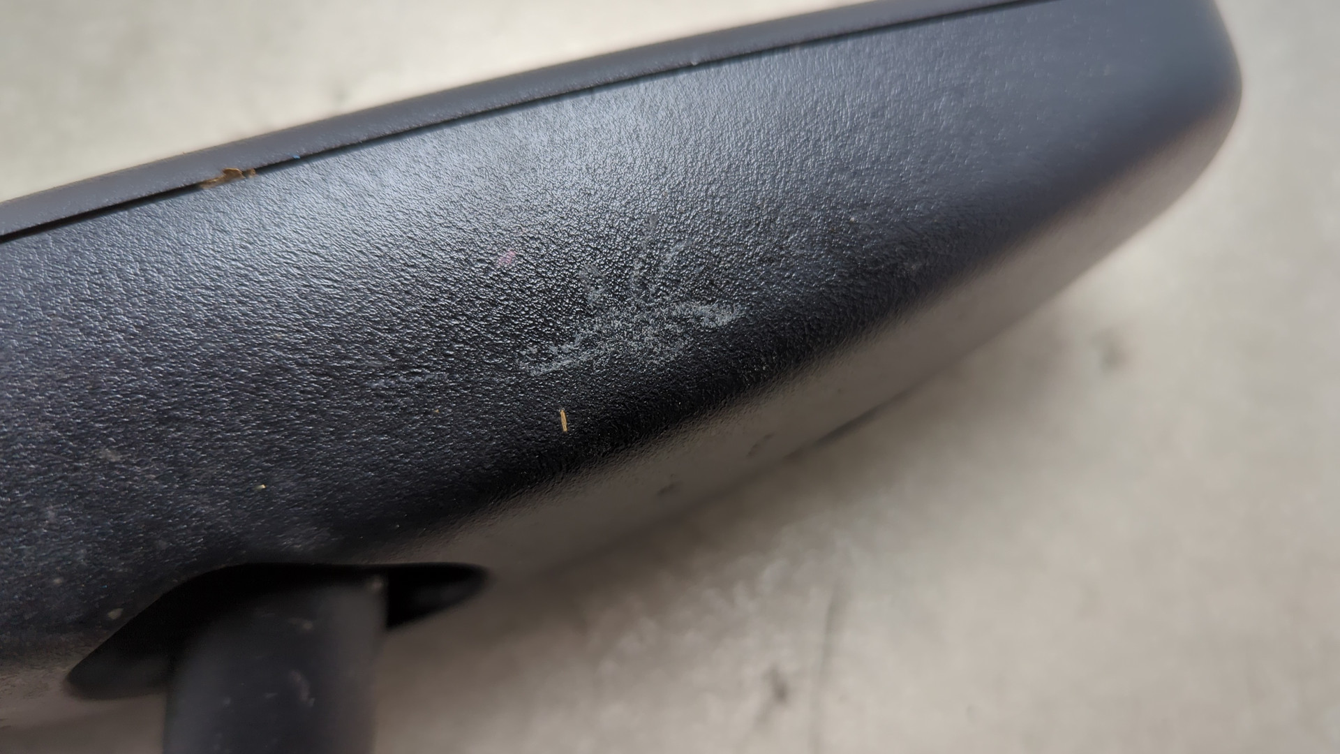 Зеркало заднего вида