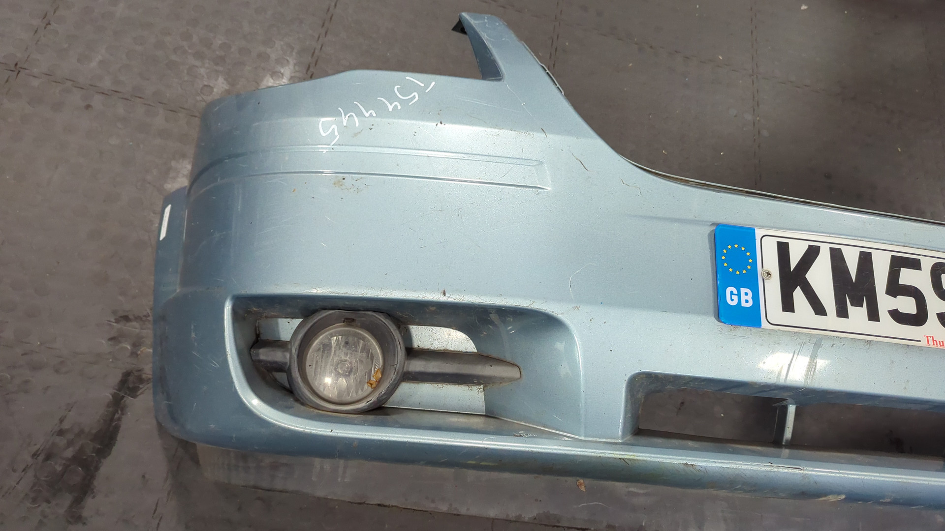 Бампер передний