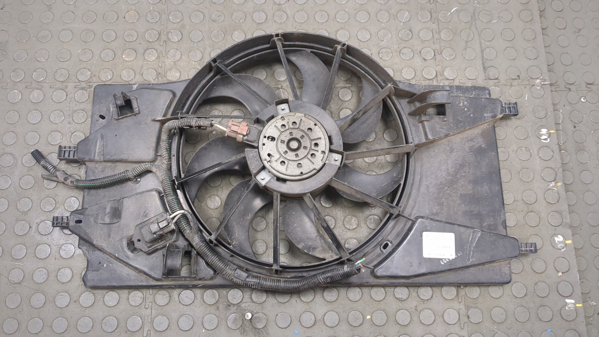 Вентилятор радиатора