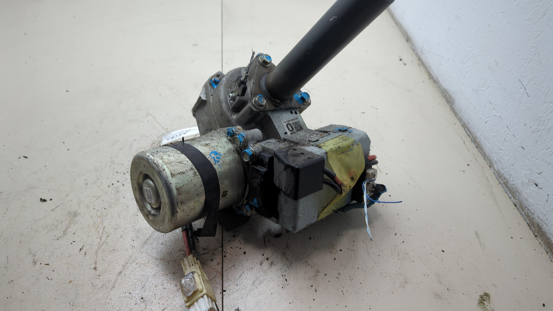 Серводвигатель рулевой рейки