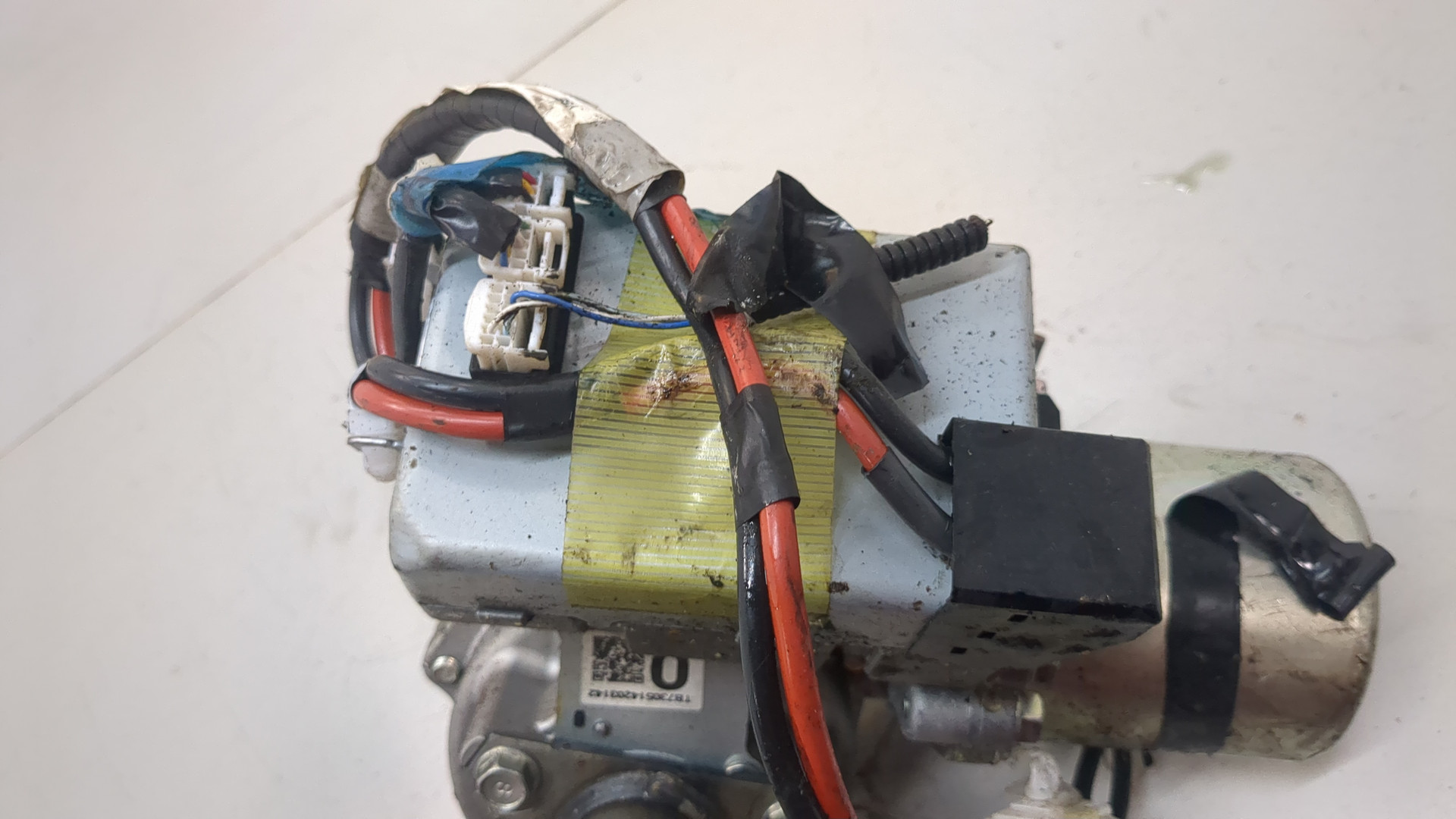 Серводвигатель рулевой рейки