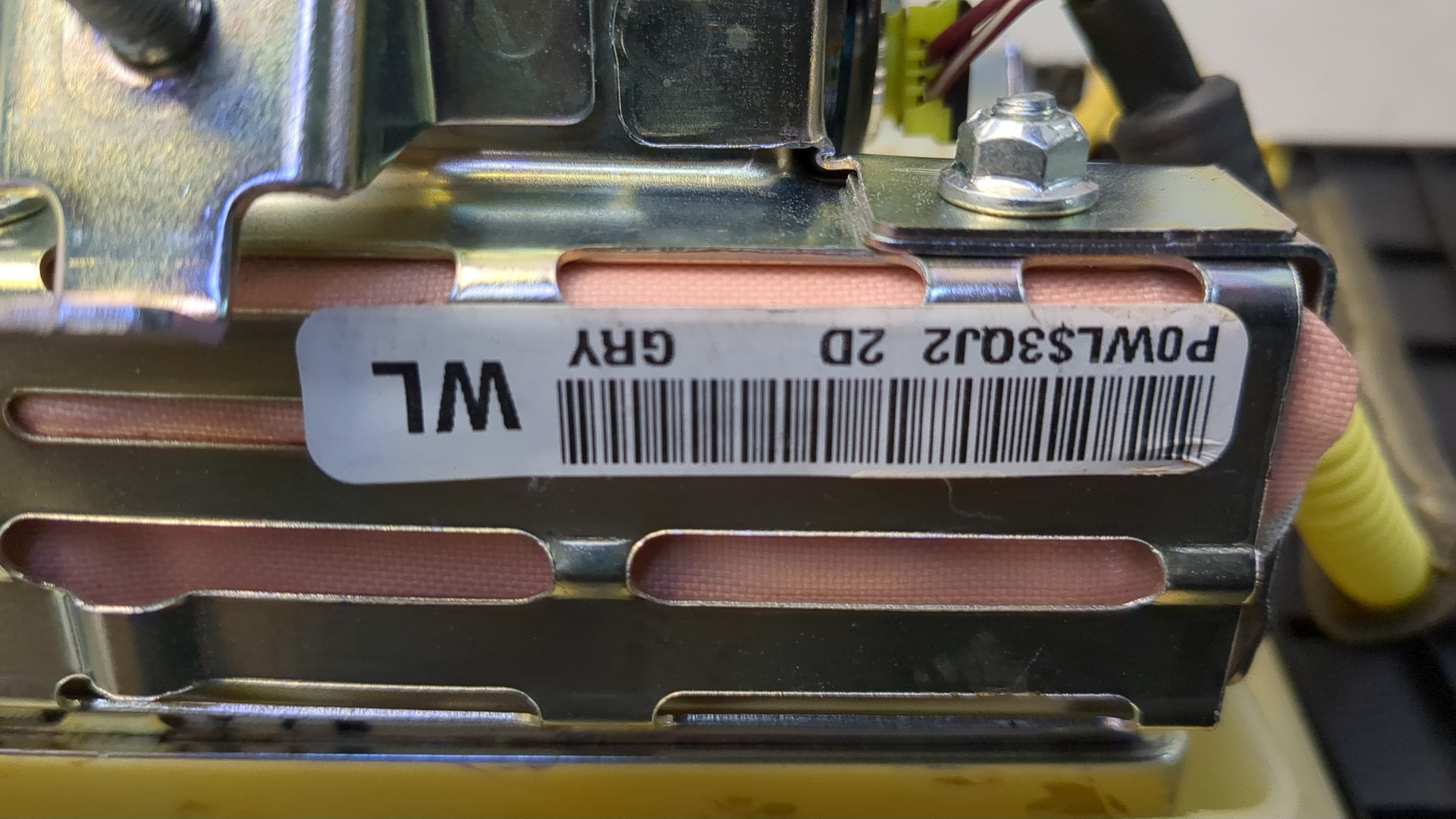 Подушка безопасности пассажирская (в торпедо)