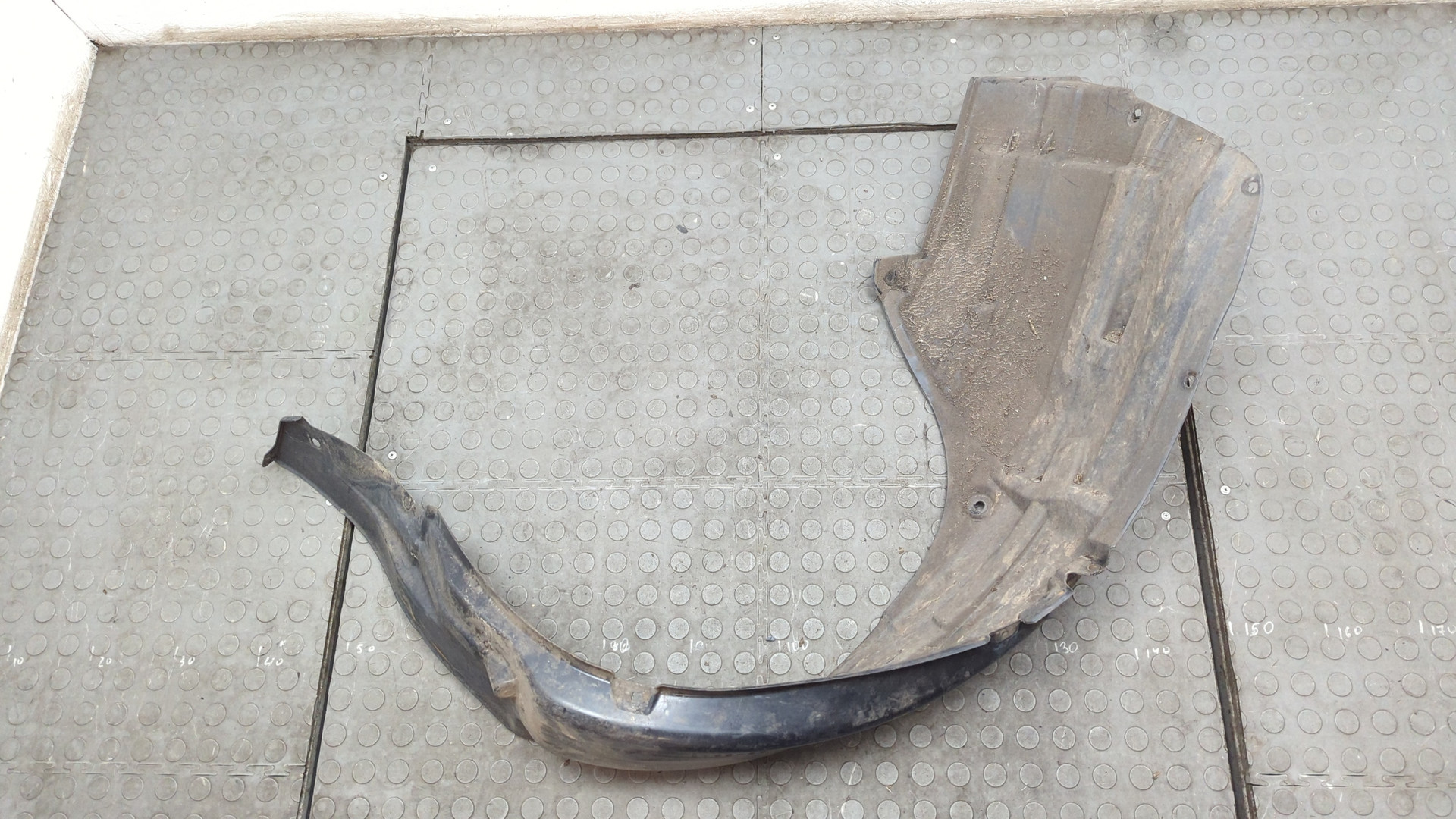 Локер передний левый