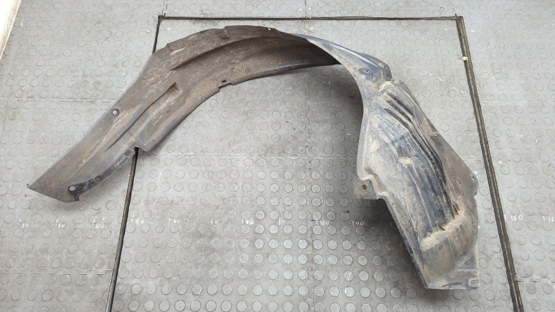 Локер передний левый