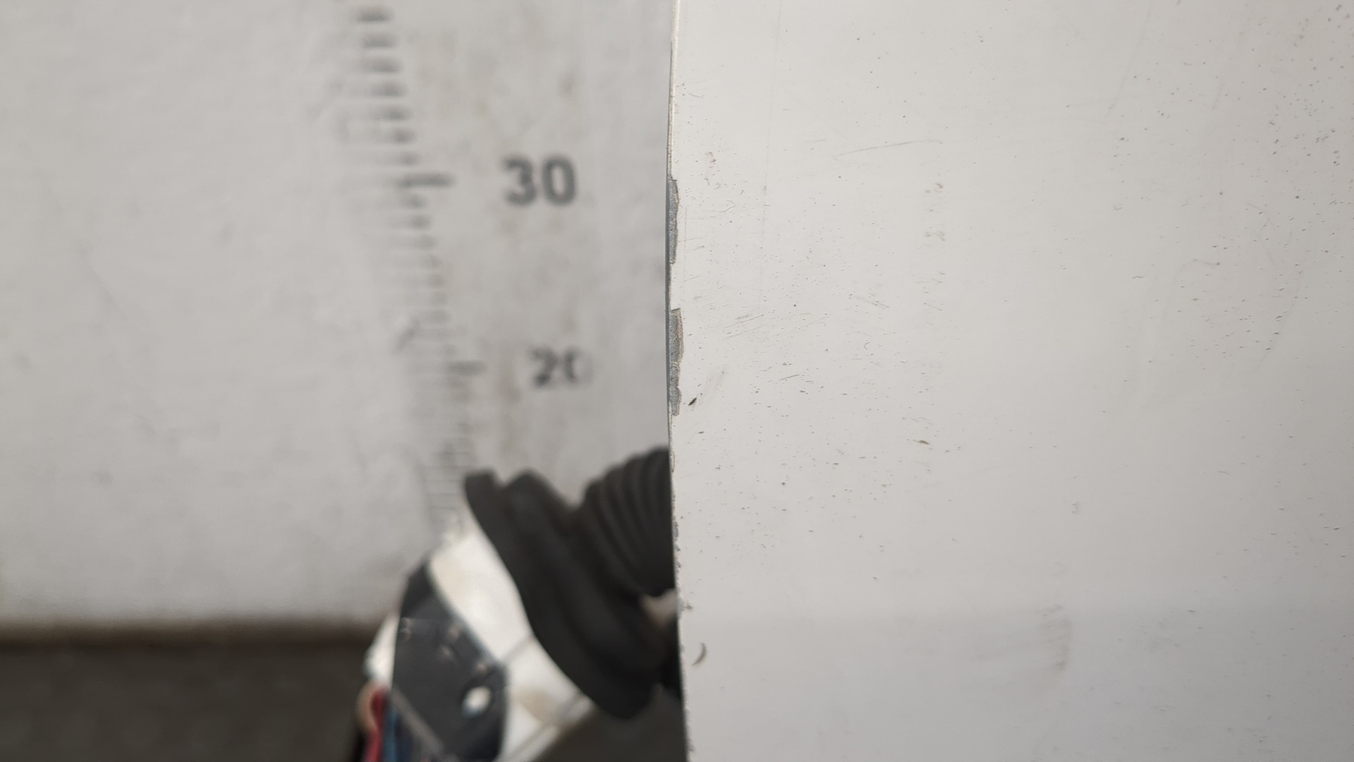 Дверь передняя левая