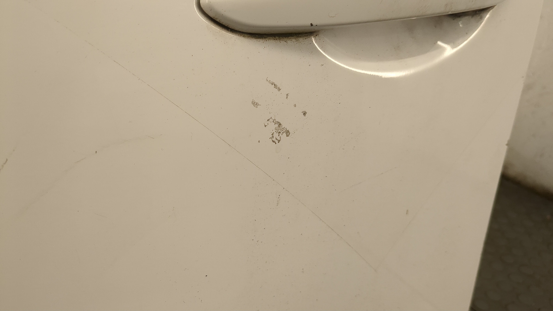 Дверь передняя левая