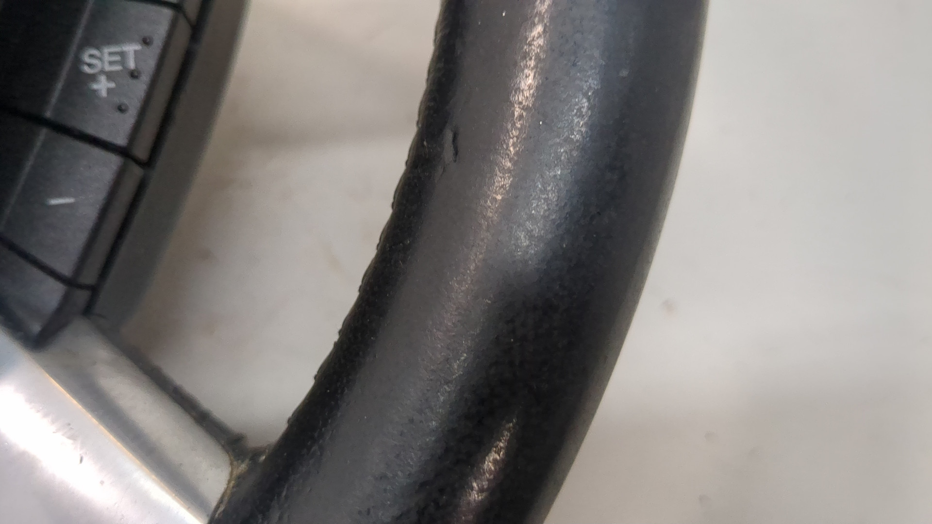 Рулевое колесо (руль)