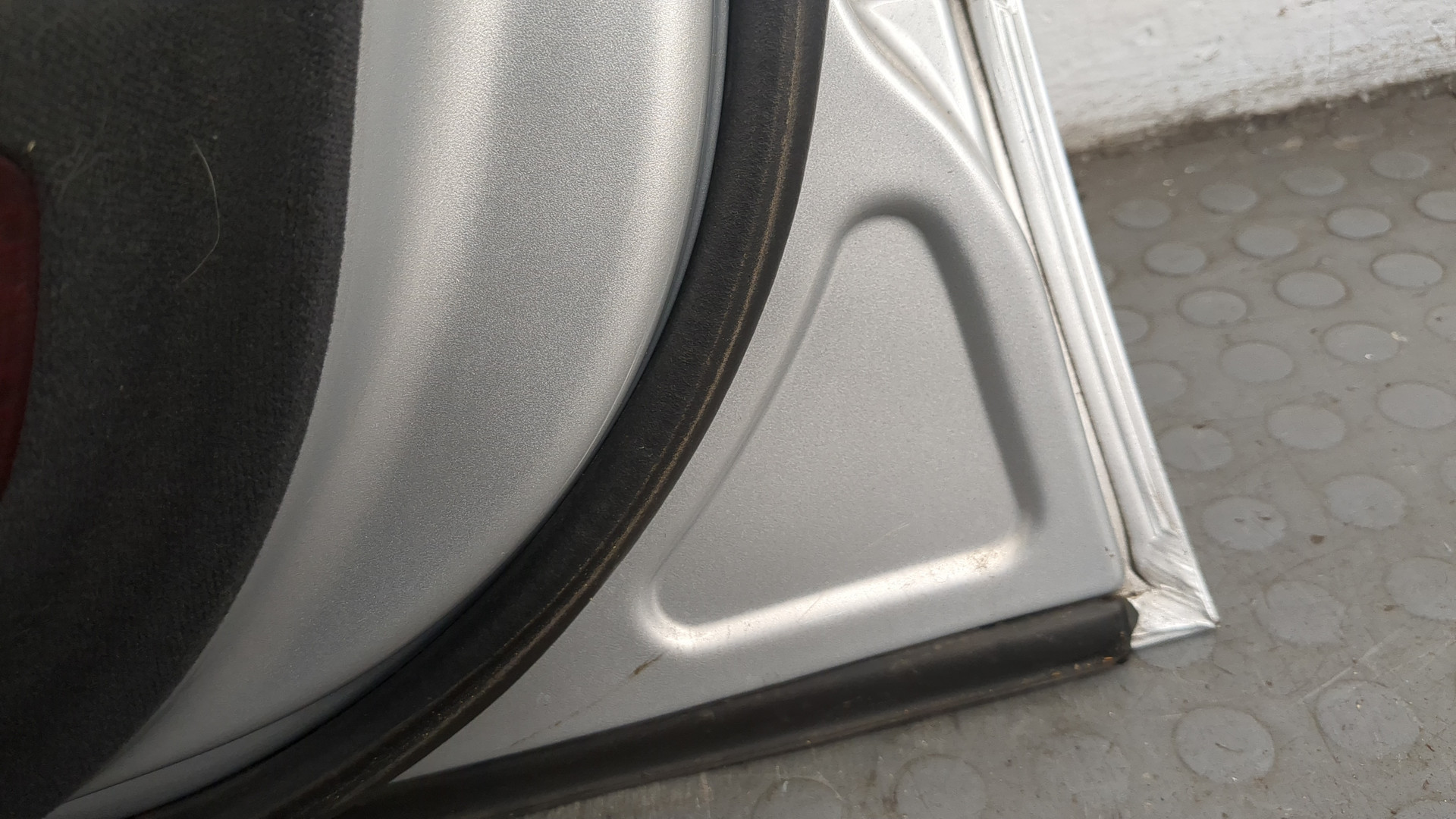 Дверь передняя правая