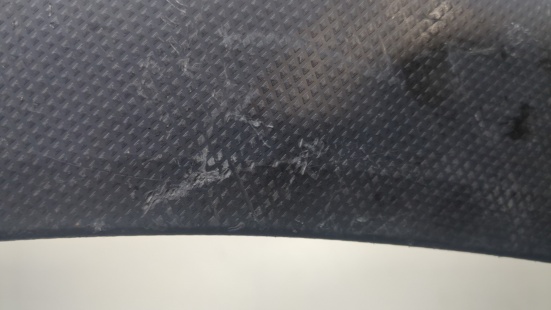 Молдинг заднего крыла правого