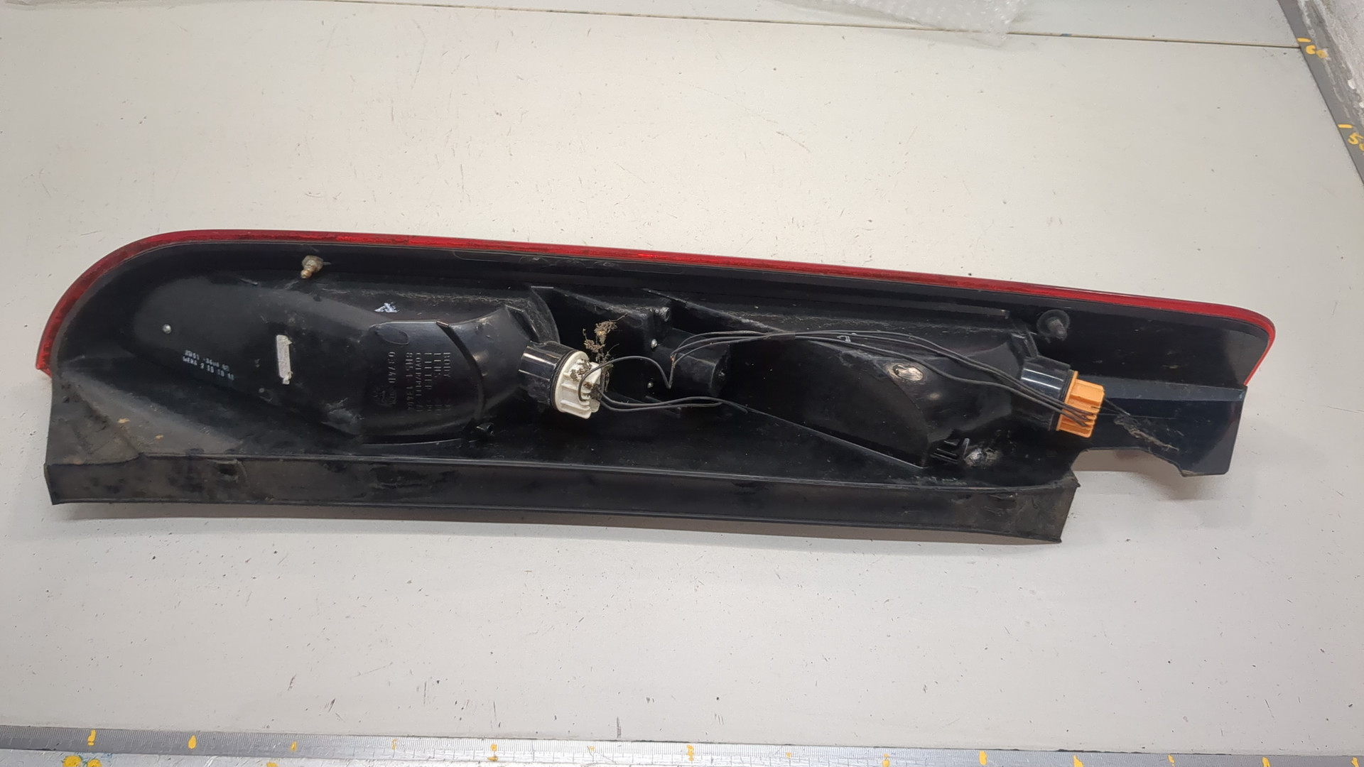 Фонарь задний правый