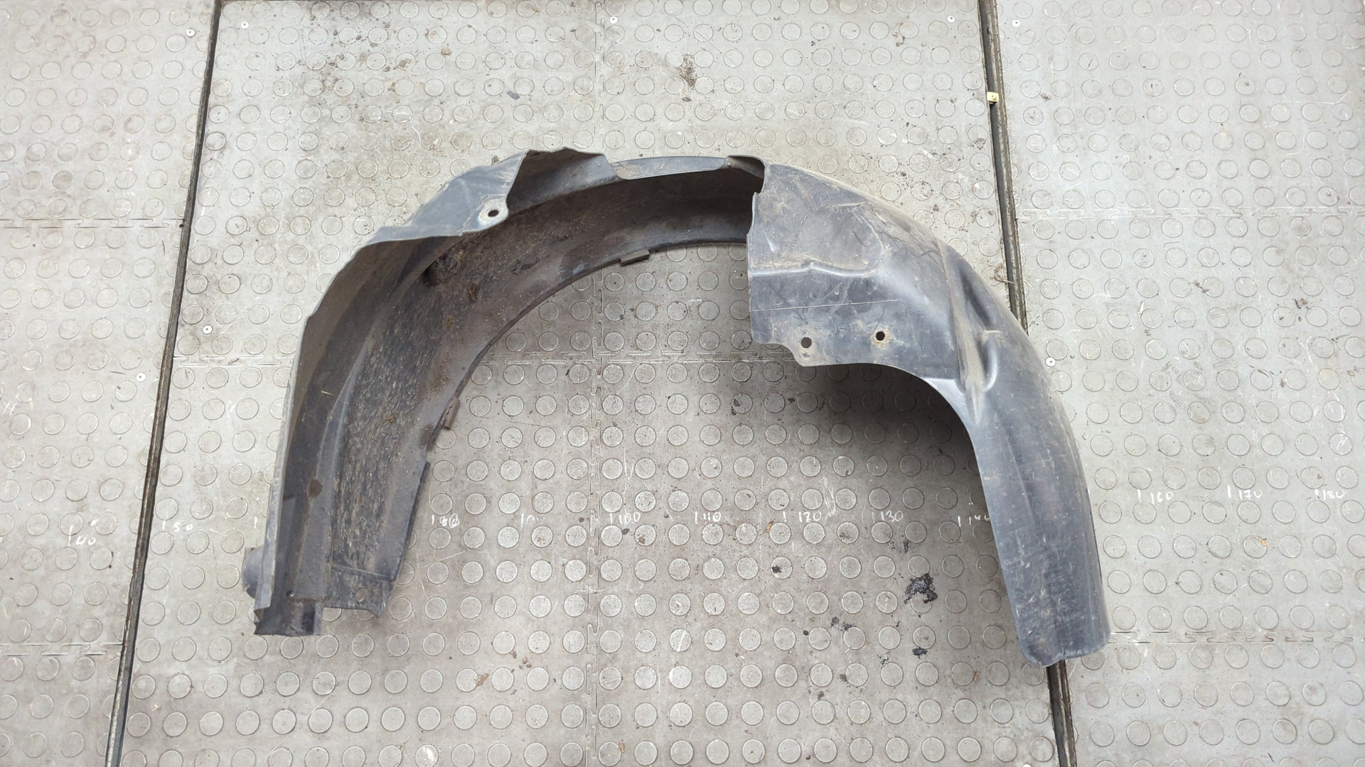 Локер передний левый