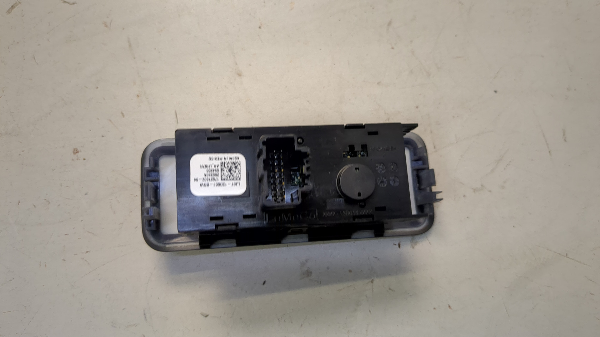 Переключатель света фар