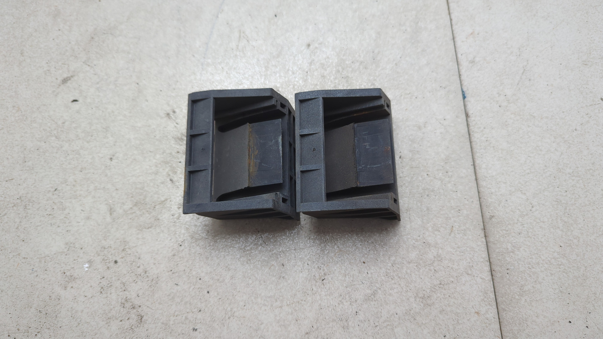 Кронштейн радиатора